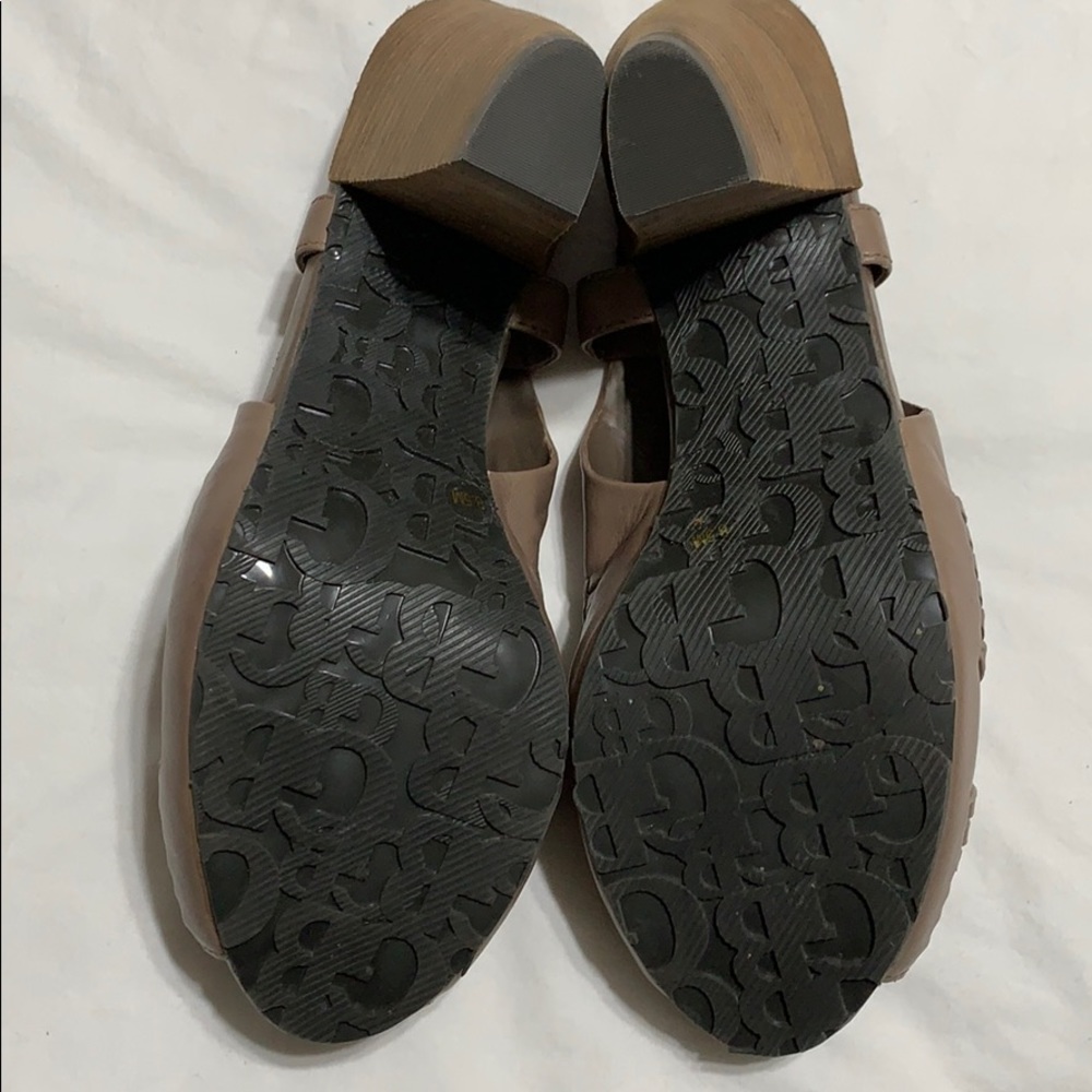 Taupe Gianni Bini 4” heels, new condition - Picture 6 of 8